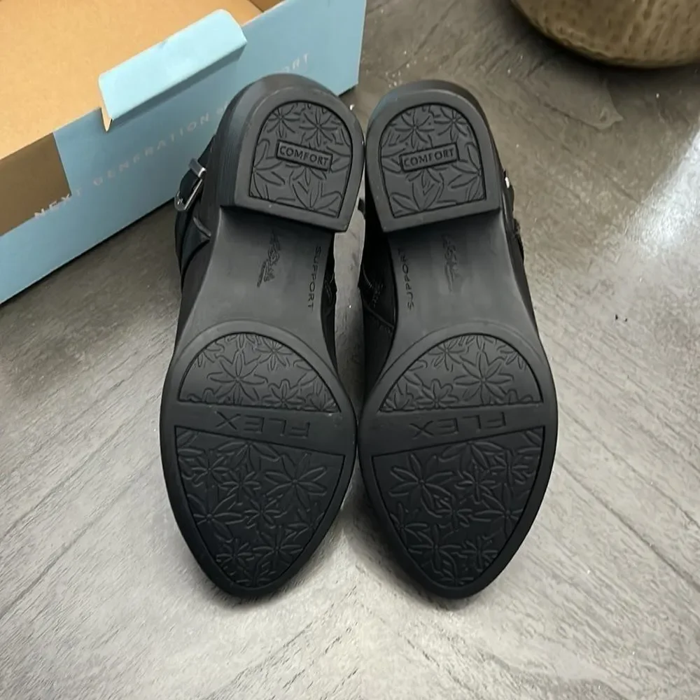 Life Stride ally womens